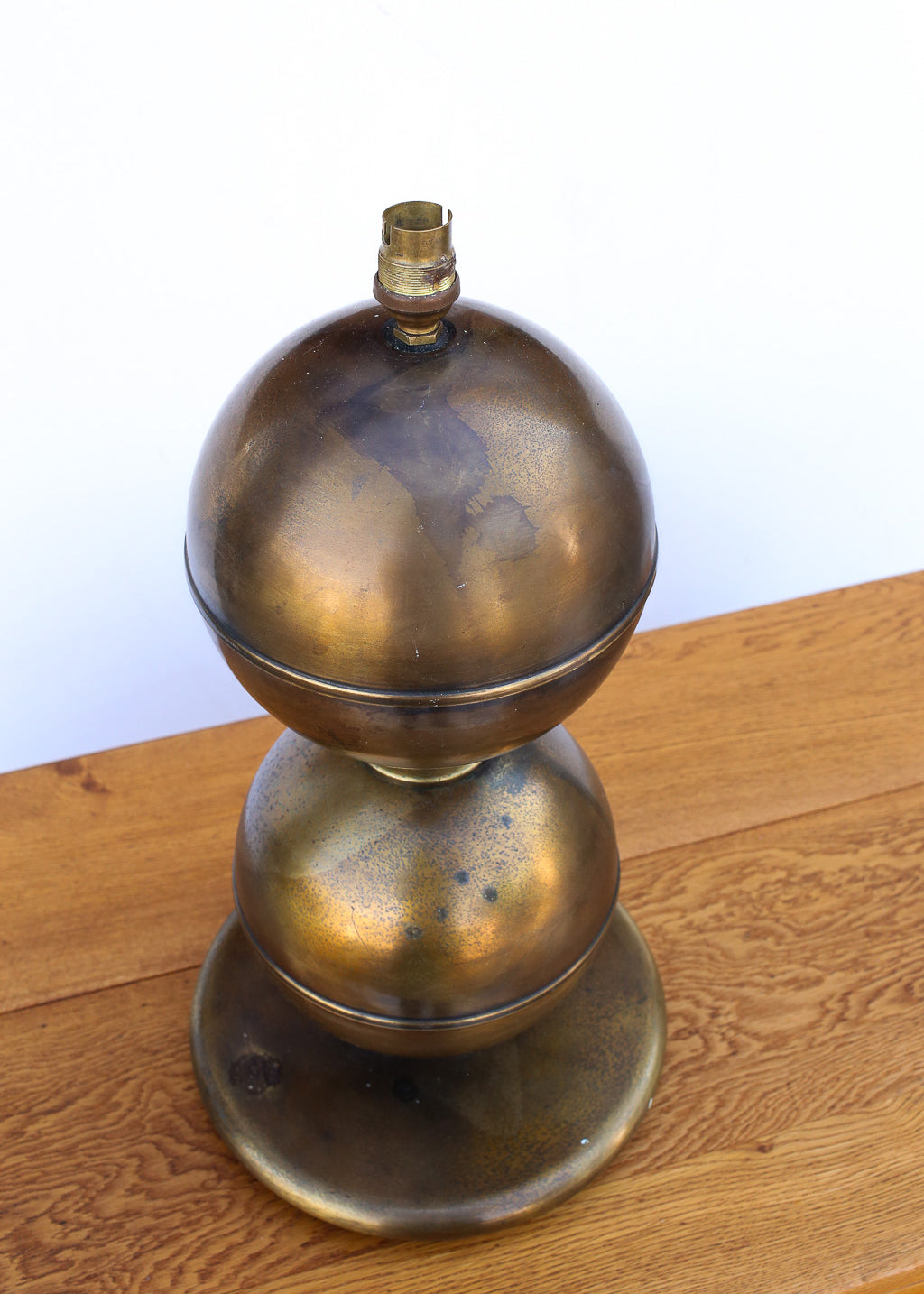 Vintage Brass Plated Stacked Ball Lamp