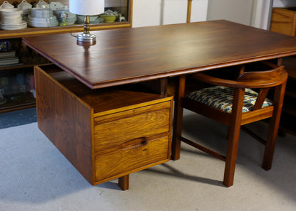 Large L-shaped Desk for the Boss