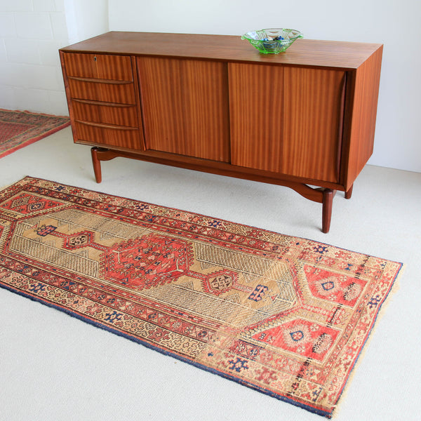 Duros Sideboard