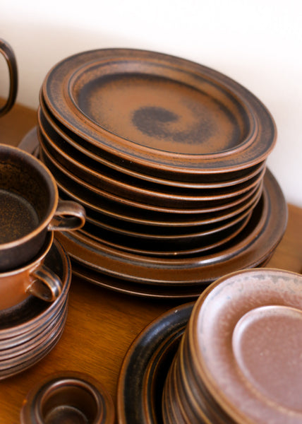 Arabia Crockery