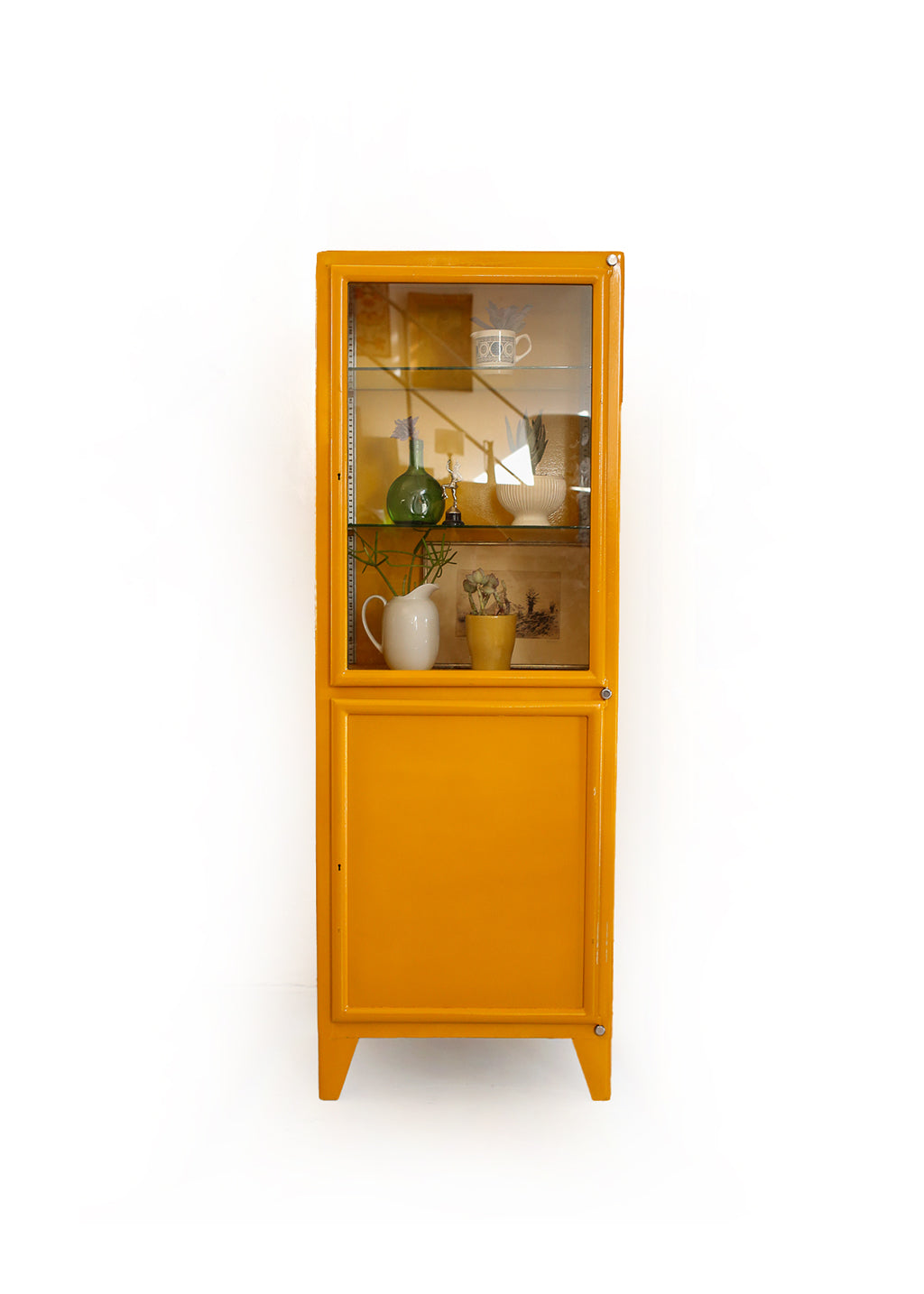 Vintage Medicine Cabinets