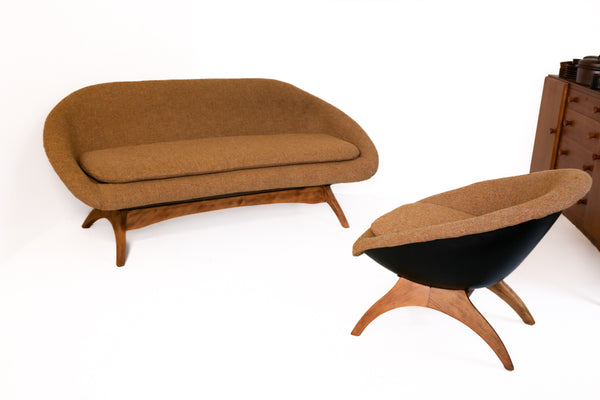 Mid-century Lurashell Style Tub Sofa