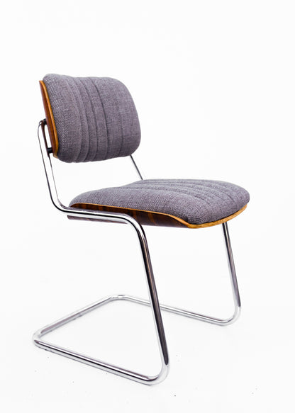 A Pair of Giroflex Stoll Cantilever Chairs, 1970s Switzerland