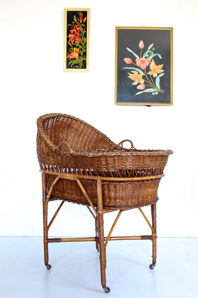 Vintage Wicker Basket Cot