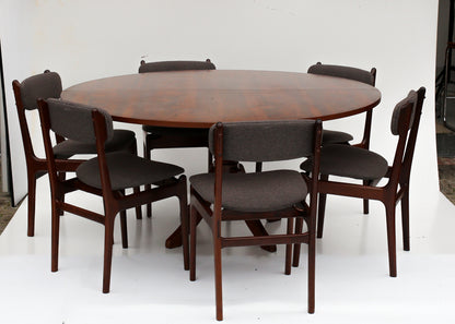 Binnehuis Dining Table with Two Tops