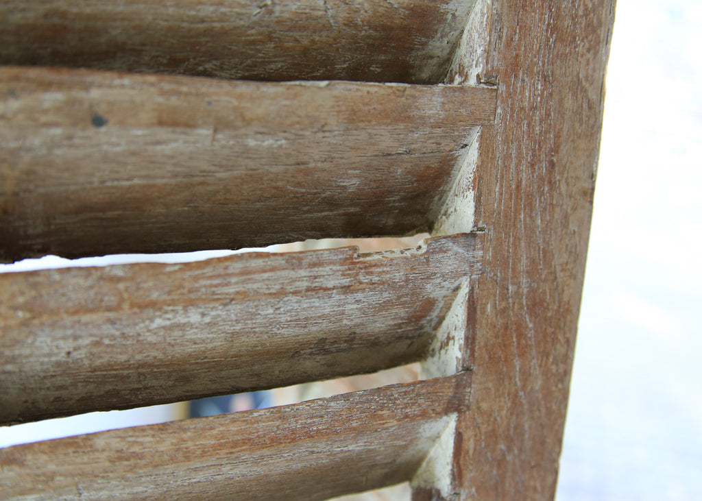 Solid Wood Louvre Screen