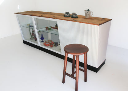 Vintage Diner Counter