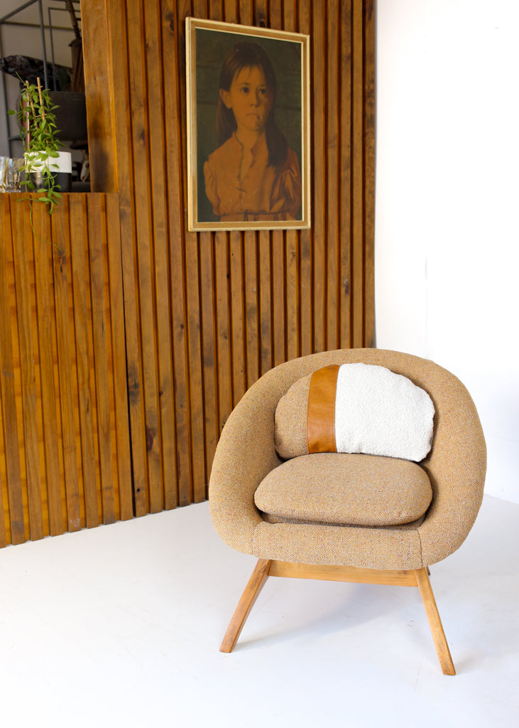 Pair of Mid-century Tub Chairs