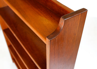 Solid Wood Arts and Crafts Book Shelf