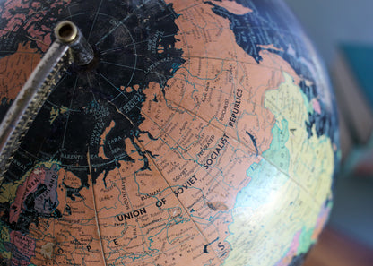 Blackbird Table Globe on a Teak Base