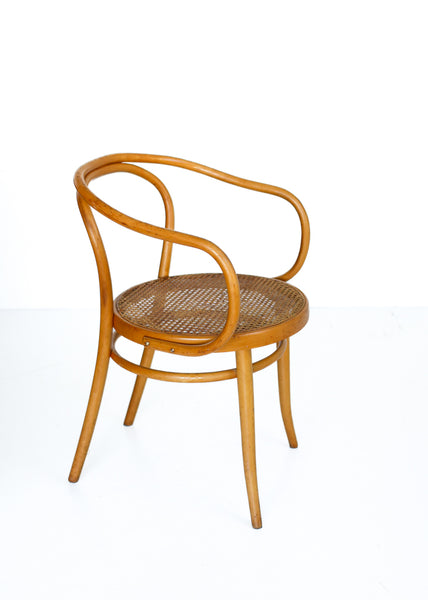 Set of Four Thonet Bentwood Armchairs B9/209, made by Ligna c.1940