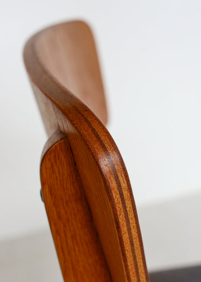 Set of Four Mid-century Dining Chairs