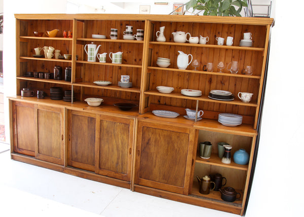 Extra Large Oregon Farmhouse Kitchen Unit