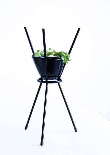 Retro Bent Steel Pot Plant Stand