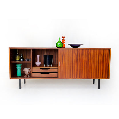 Frystark Sideboard