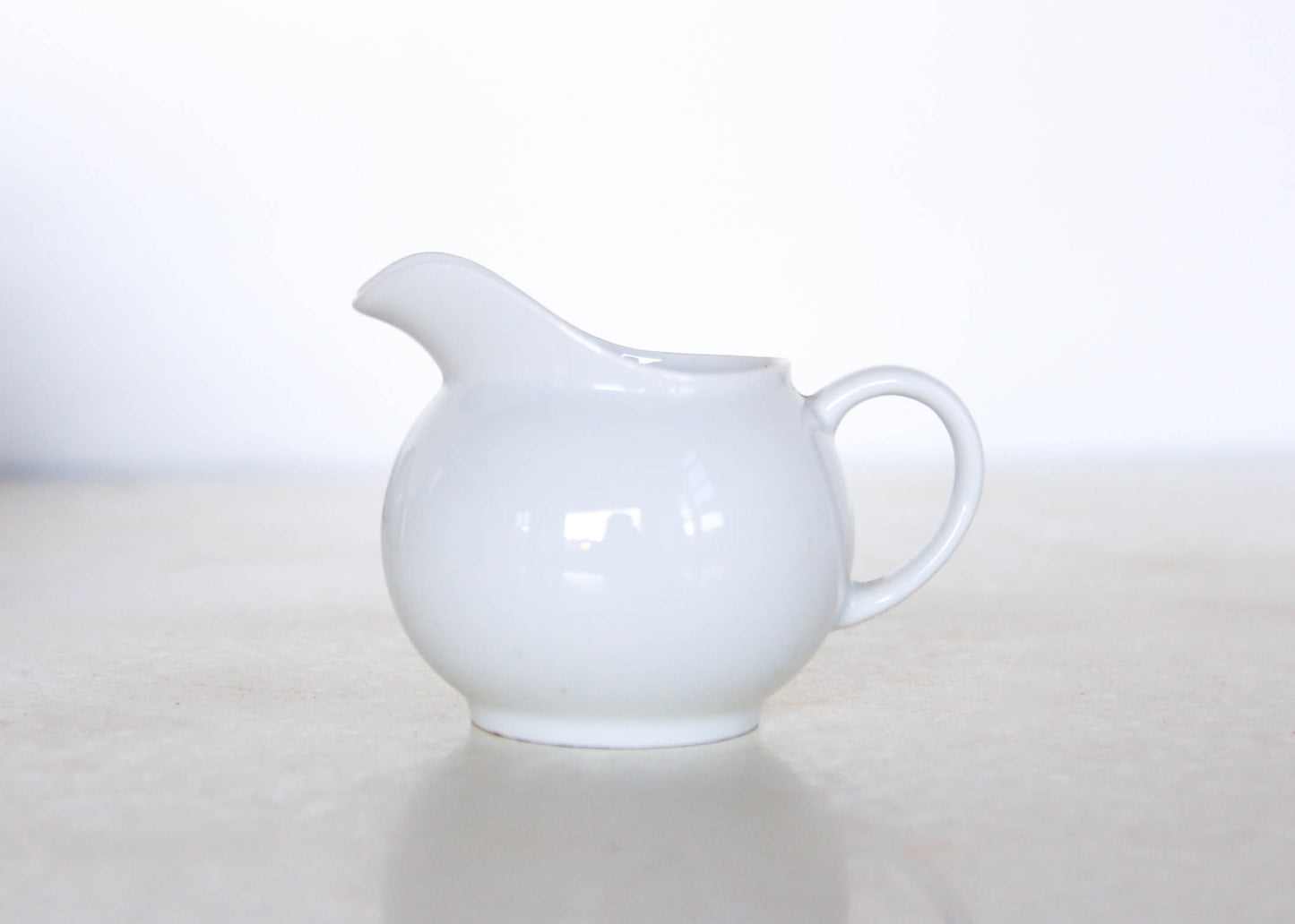 Vintage 23 Piece Arzberg Germany White Porcelain Tea Set