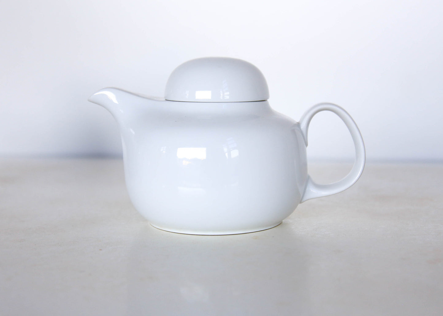 Vintage 23 Piece Arzberg Germany White Porcelain Tea Set