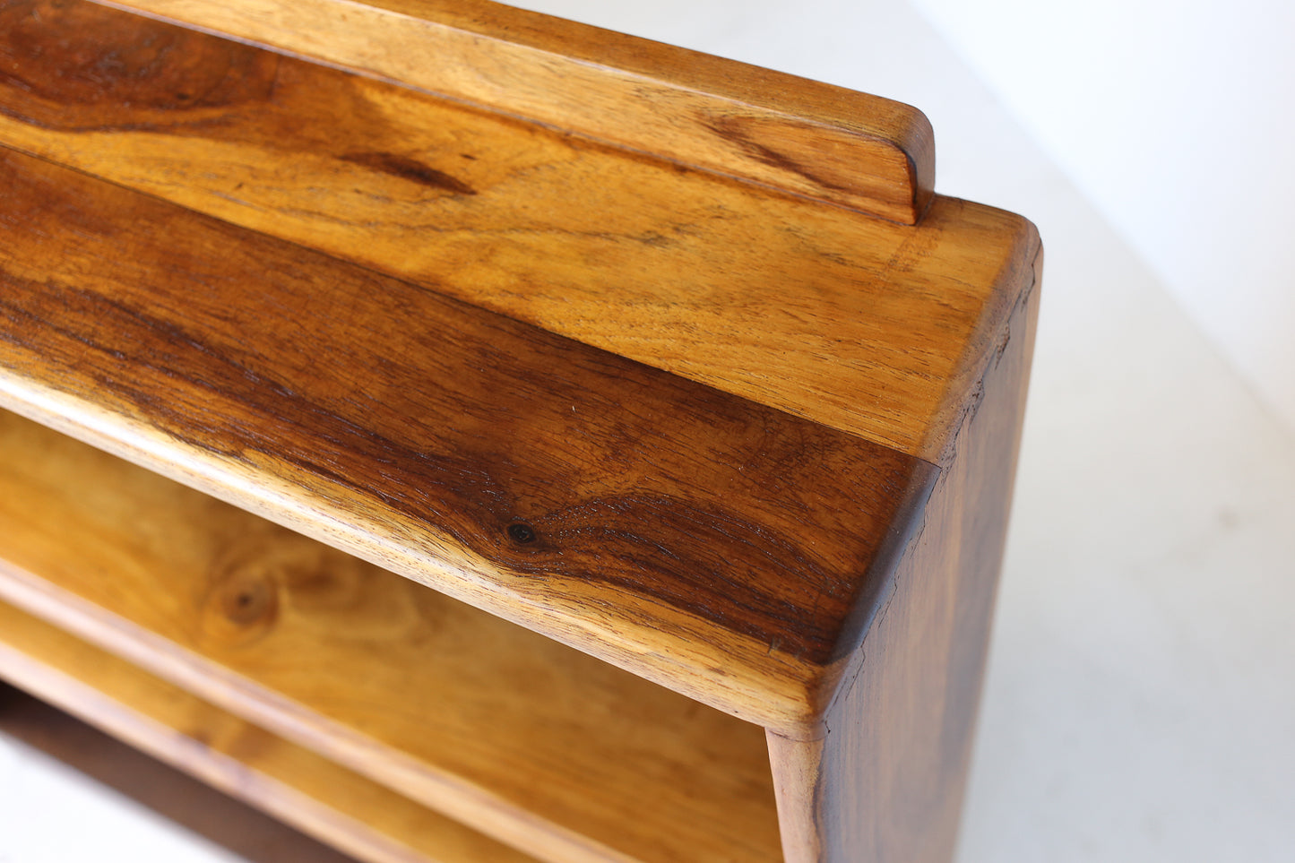 Solid Kiaat Vintage Shelf