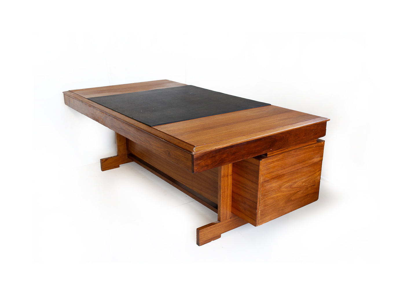 Large Scandinavian Modern Style Desk
