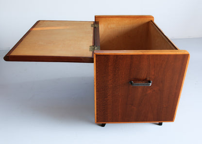 Heavy 1960's Linen Kist