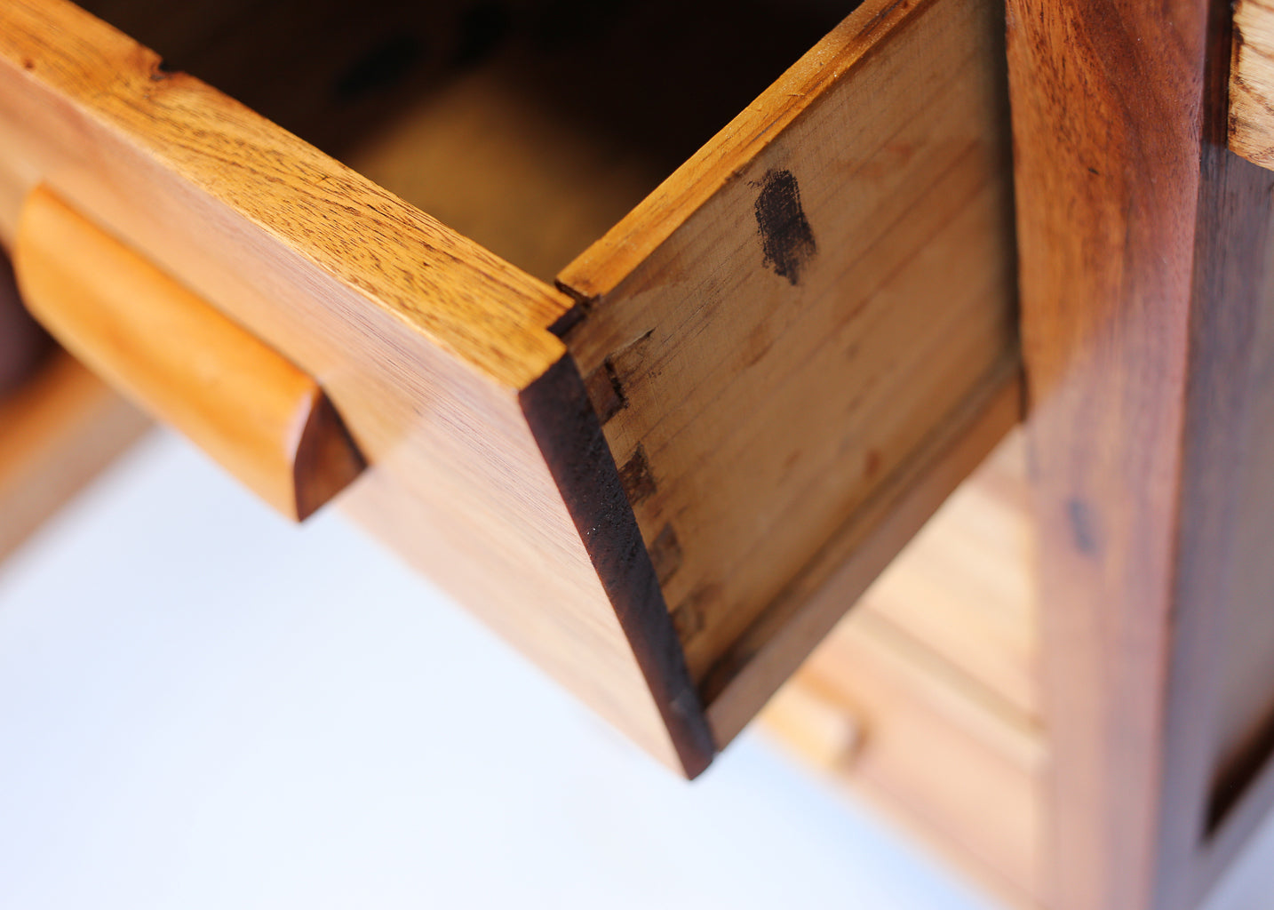 Solid wood Vintage Desk with Six Drawers