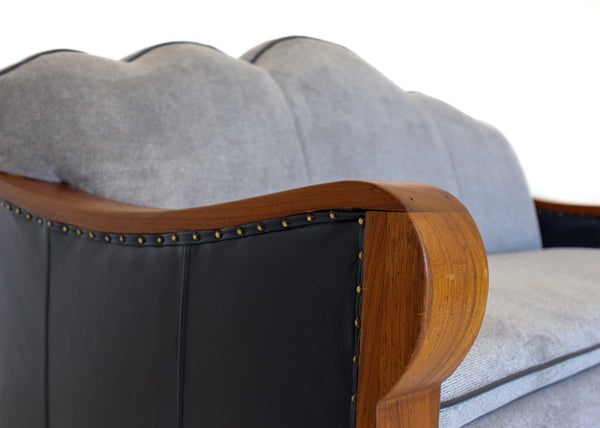 Gable Back Art Deco Couch, 1930s