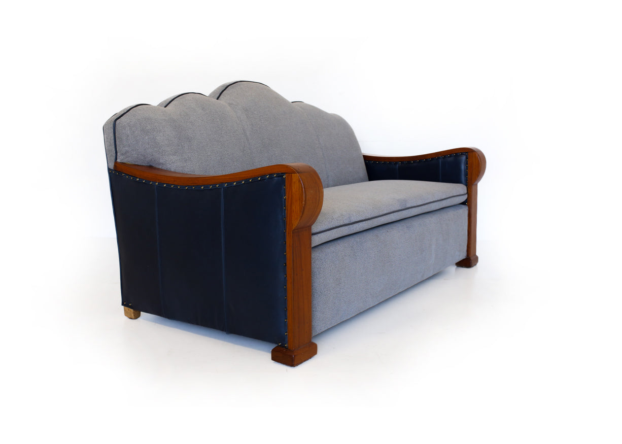 Gable Back Art Deco Couch, 1930s