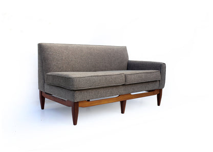 Five Seat Mid-Century Corner Unit