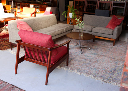 Five Seat Mid-Century Corner Unit