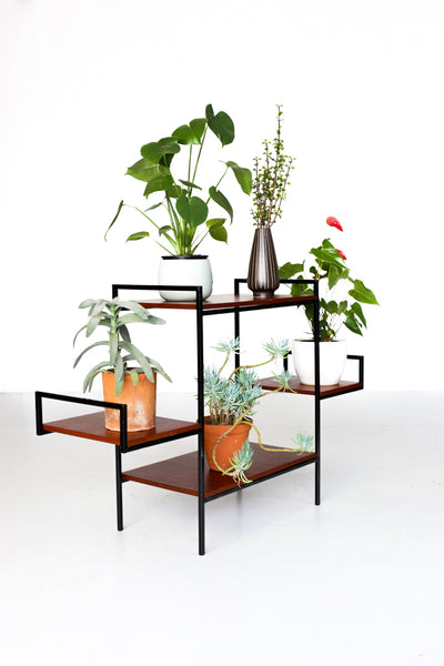 Retro Stereo Shelf
