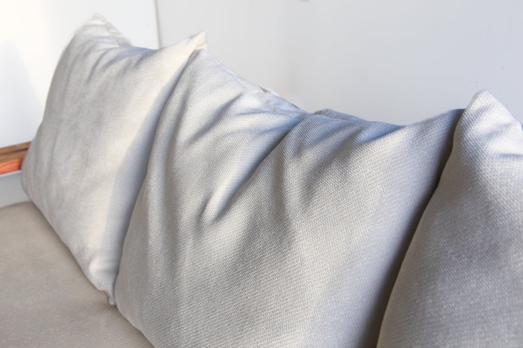 Vintage Kiaat Sofa by John Tabraham for Kallenbach's - Off-White