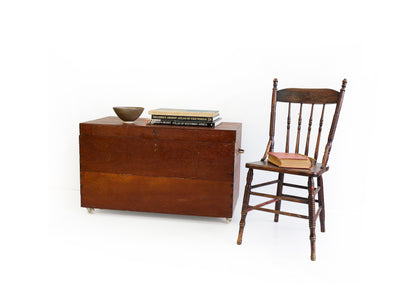 Partridge Wood Vintage Kist