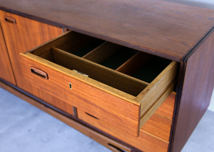 Teak Frystark Sideboard