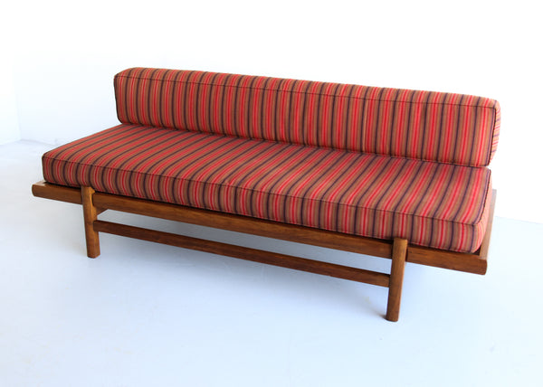 Mid-Century Daybed