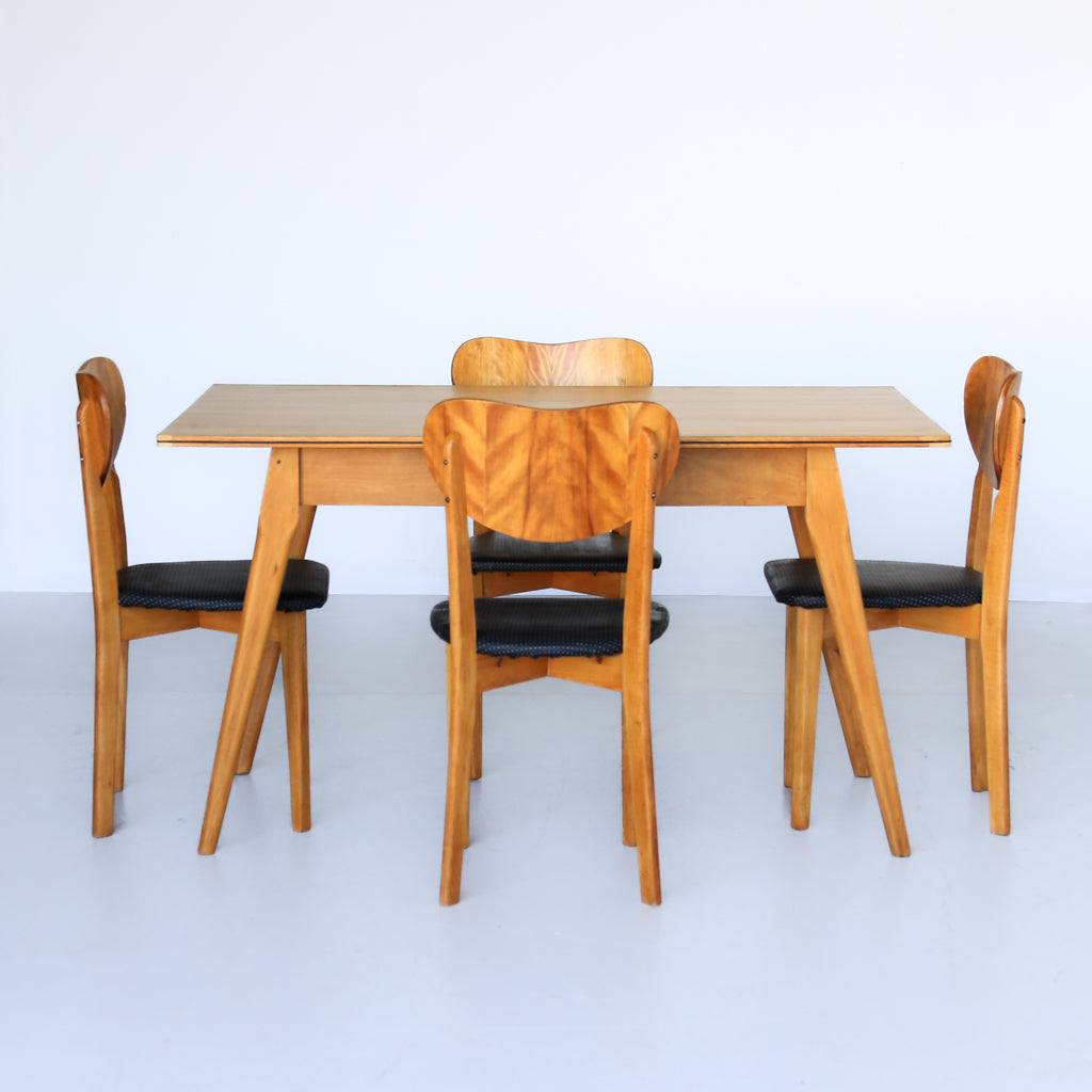 Four to Six-Seater Bakker & Steyger Dining Table