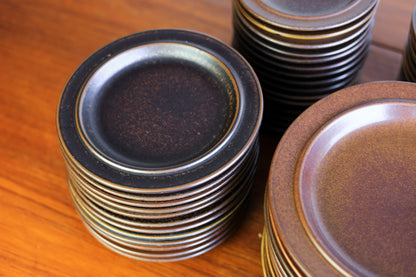 12 Place Arabia Ruska Dinner Set - Finland 1960s