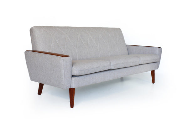 Airflex Sofa with Three Seats