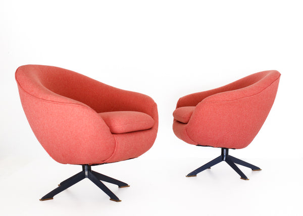 A Pair of Mid-Century Modern Tub Chairs