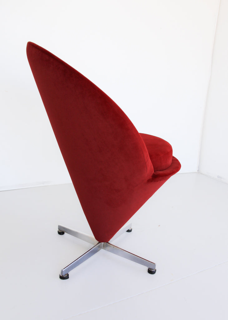1960's Swivel Chair in the Style of Verner Panton