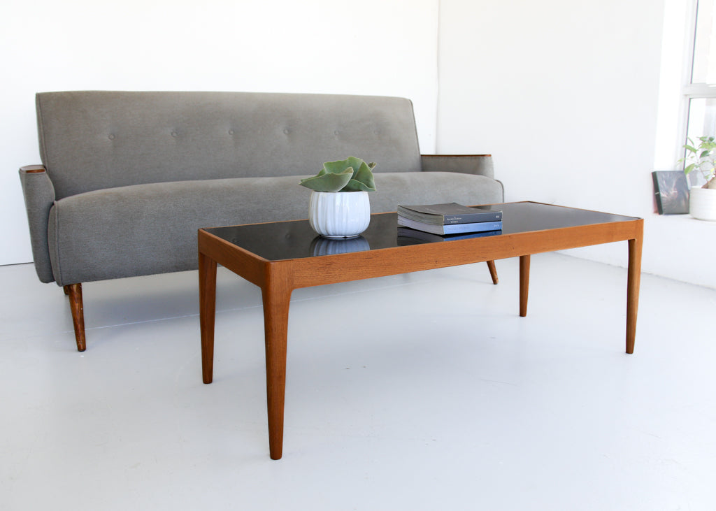 The Huisraad Modern Piekfyn Coffee Table - small and large
