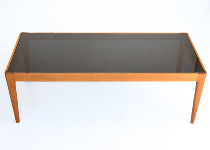 The Huisraad Modern Piekfyn Coffee Table - small and large