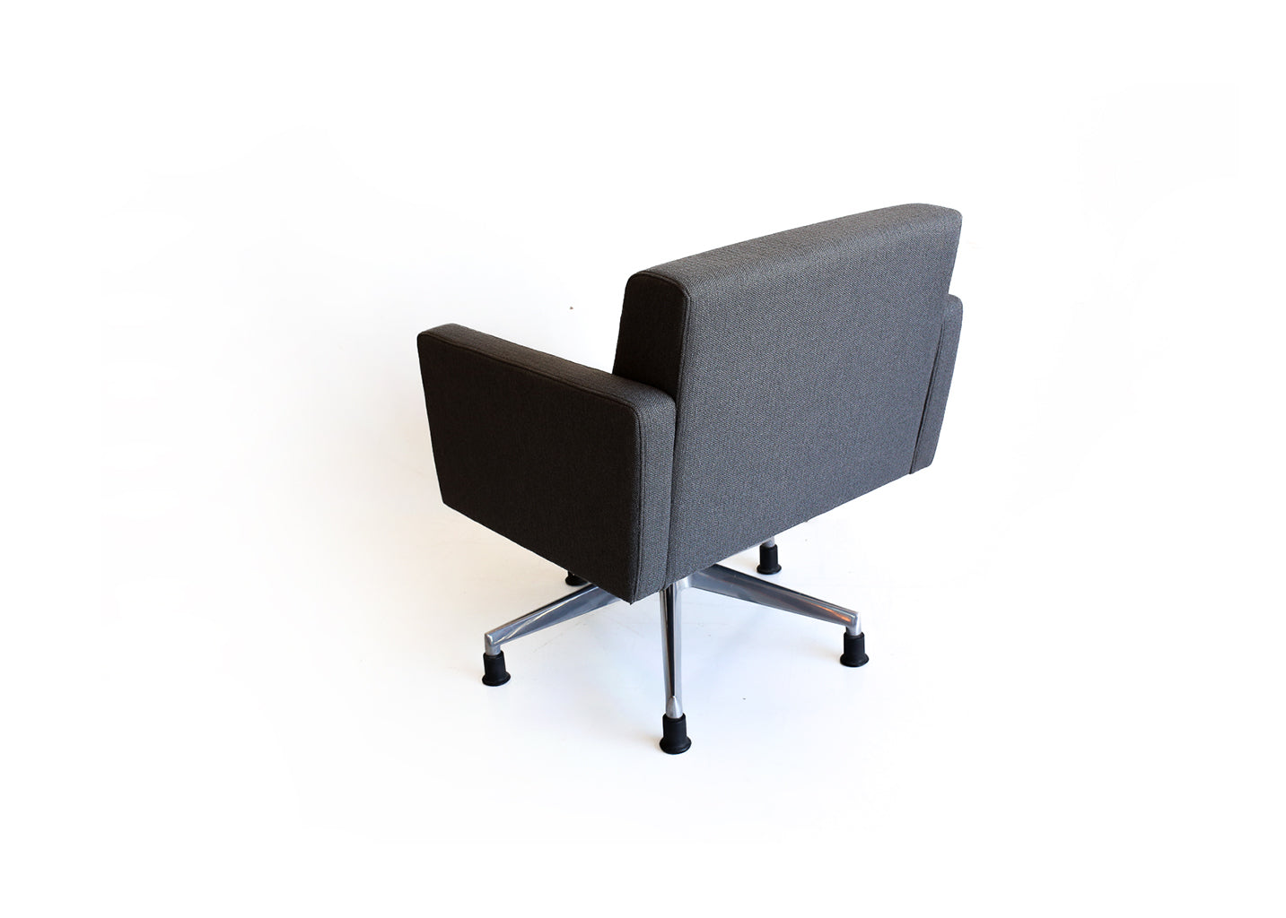 Heigt-adjustable Box Swivel Chairs - five available