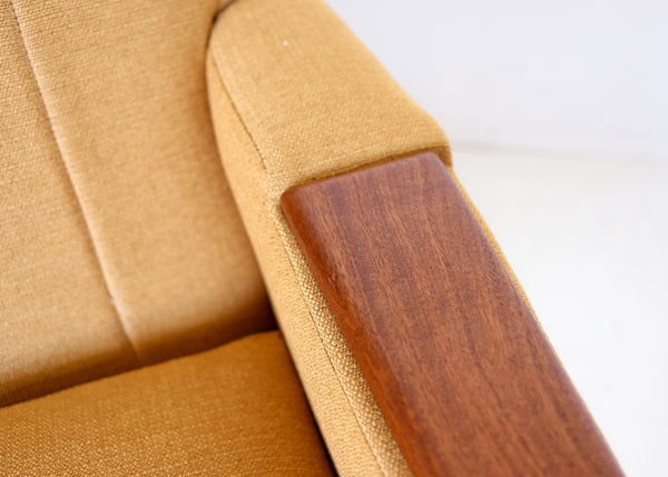 Airflex Sofa on a Wooden Plinth