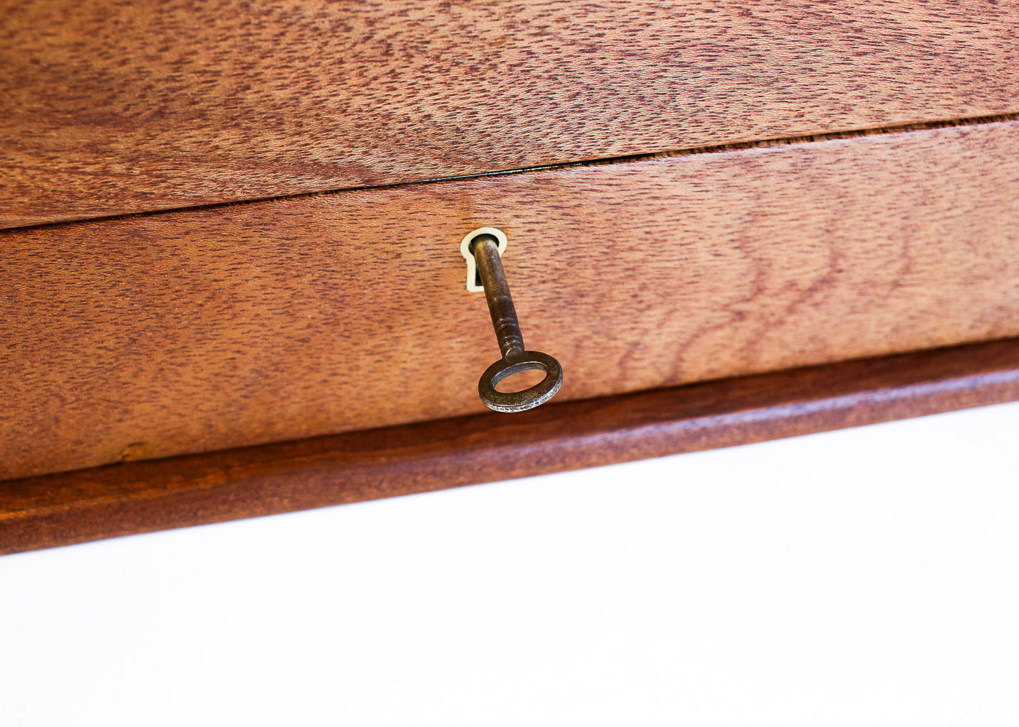 Vintage Keepsake Box