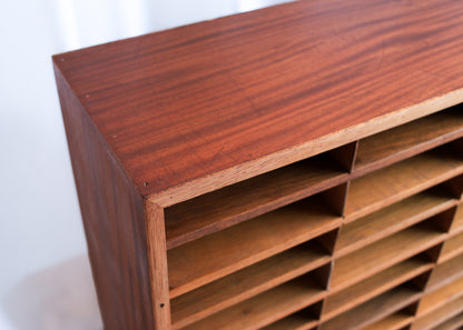 Pigeon Hole Shelf