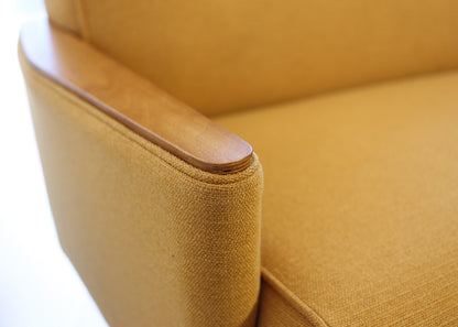 The Huisraad Modern Ladidah Sofa