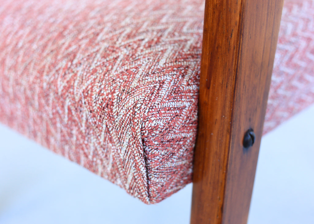 Simple Mid-Century Modern Armchair