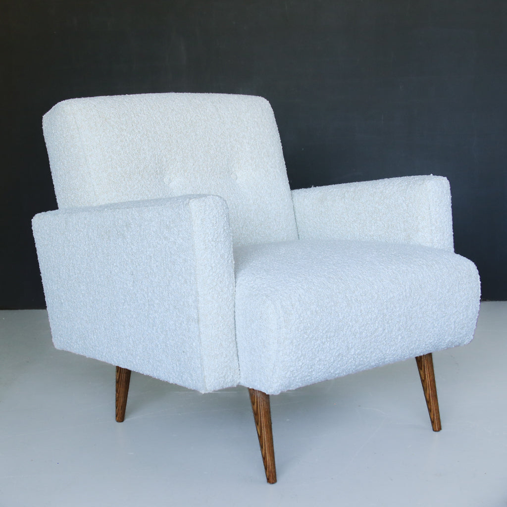 The Huisraad Modern Lazygirl Chair