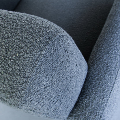 The Huisraad Modern Lazygirl Chair