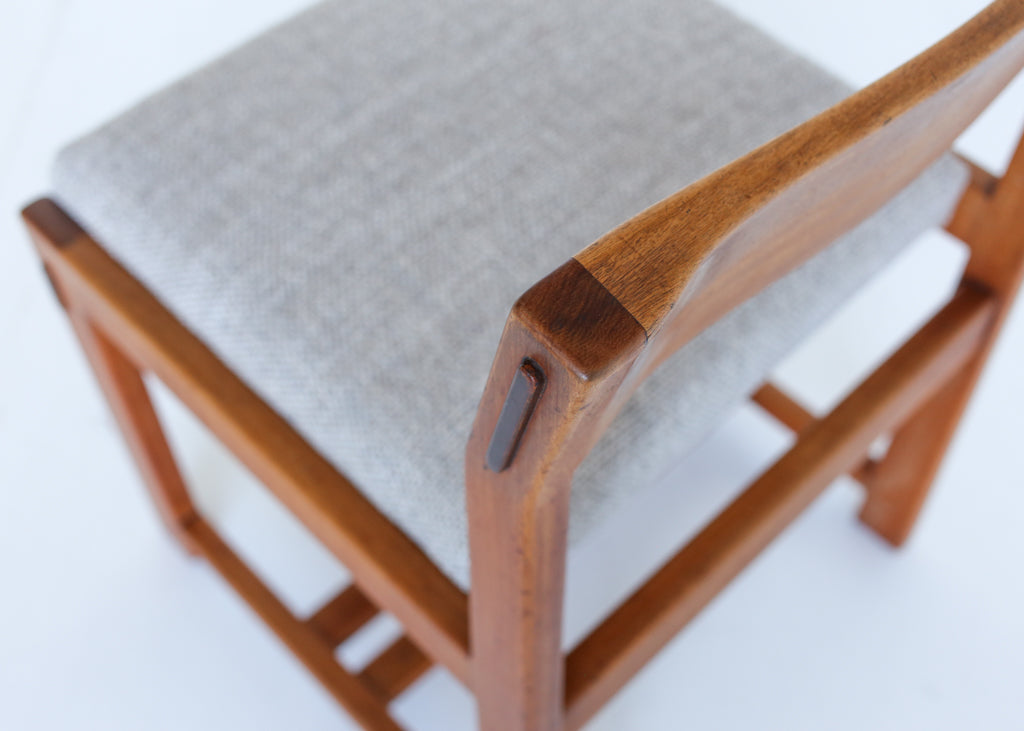 Set of Eight Mid-century Torrente Dining Chairs